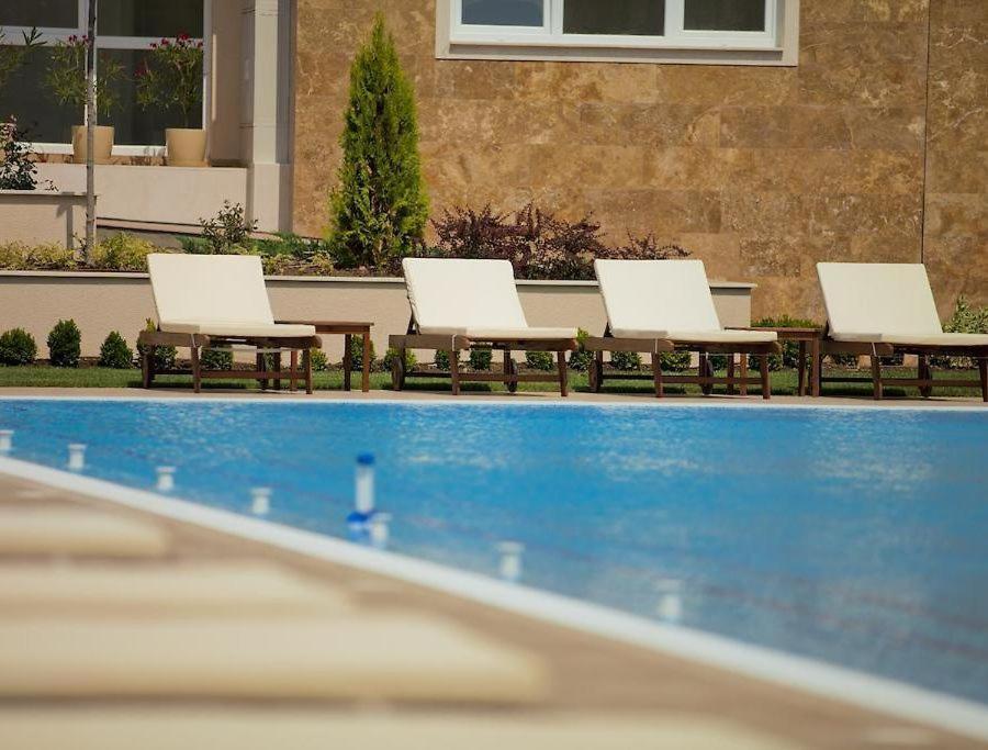 Atia Resort Černomorec Exteriér fotografie