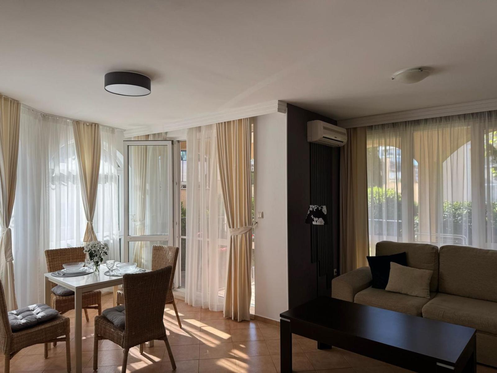 Atia Resort Černomorec Exteriér fotografie